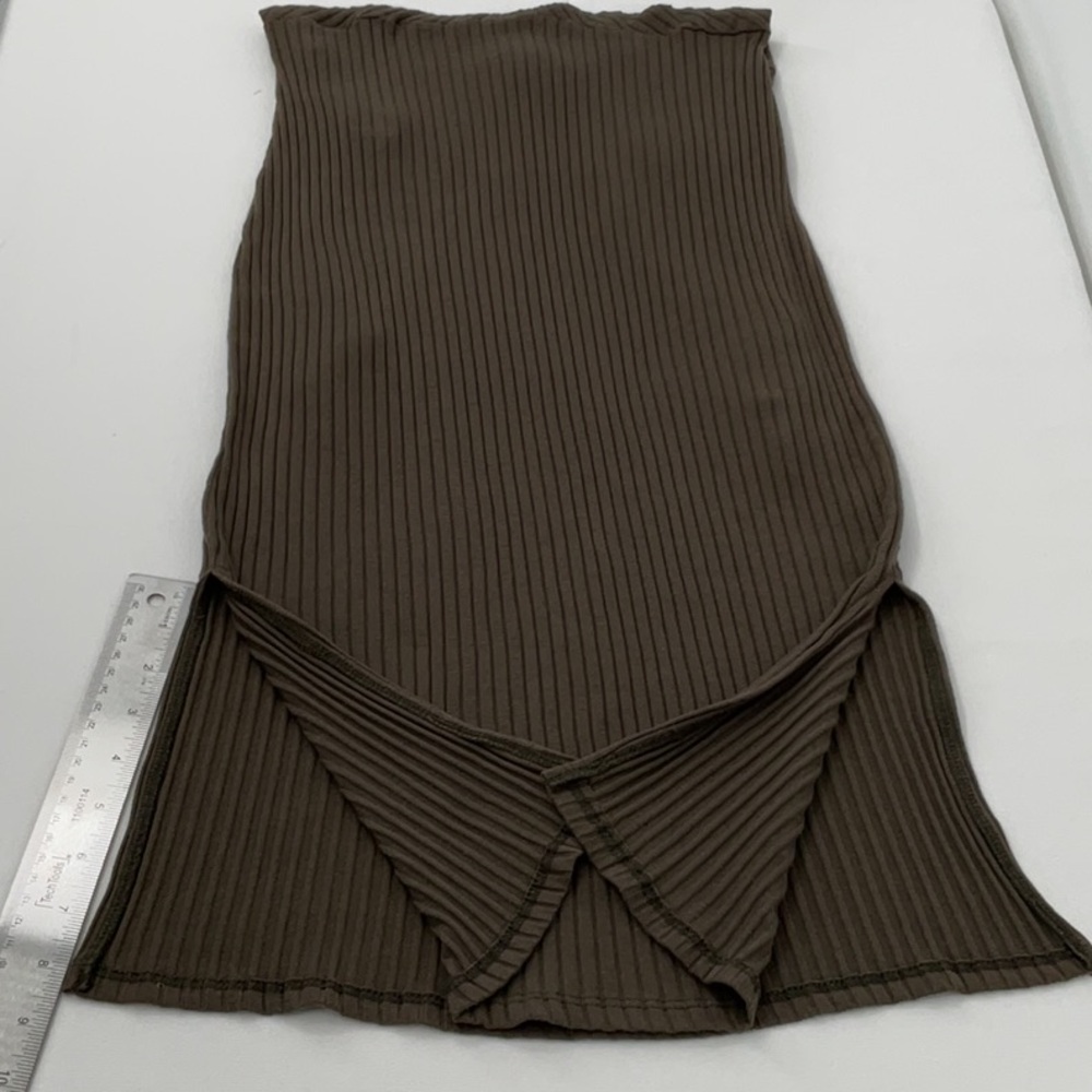 Everly Body Contour Dress Ribbed Twisted Front Olive Green Medium Midi Dress - Picture 10 of 10